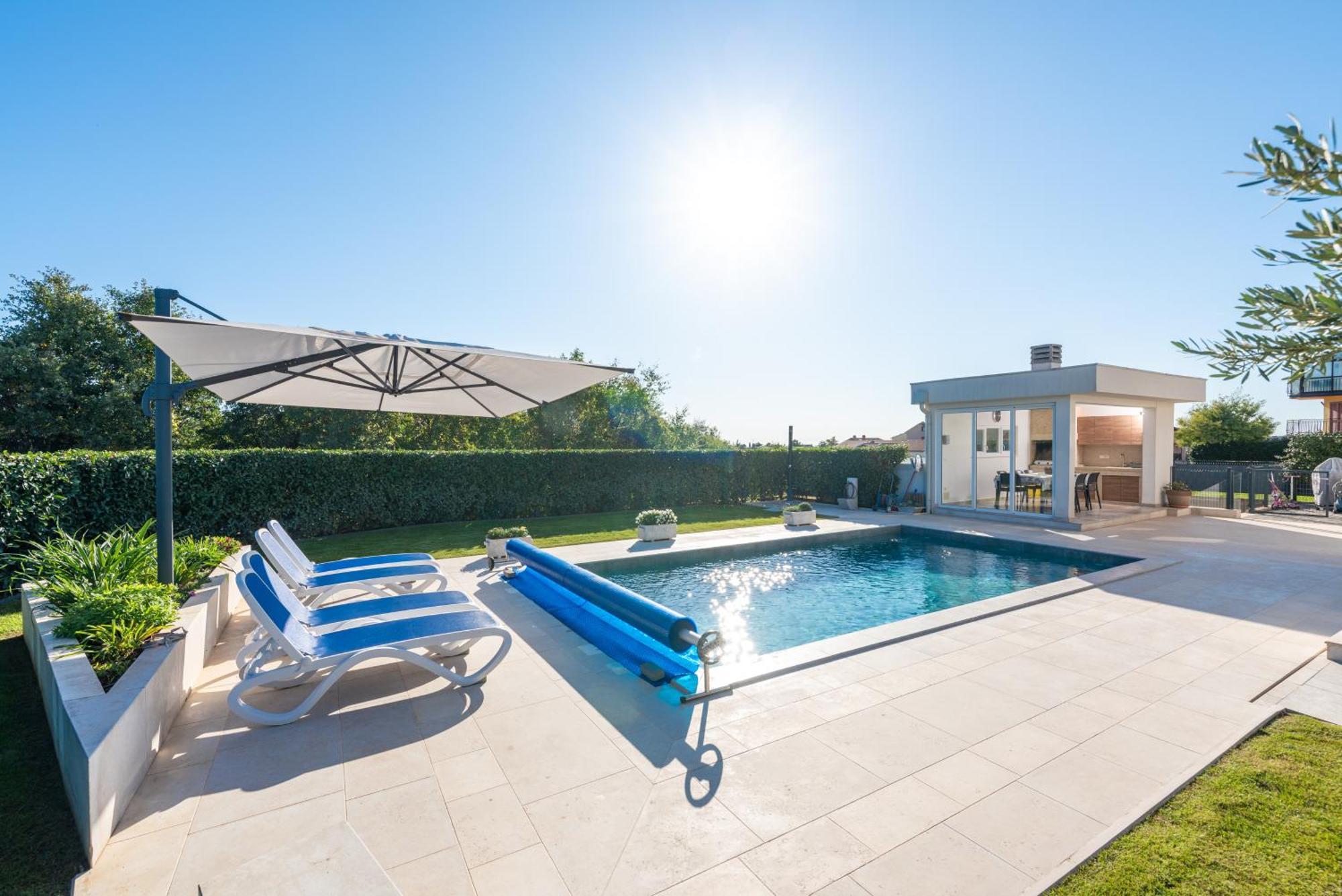 Apartment Lunne Novigrad  ภายนอก รูปภาพ